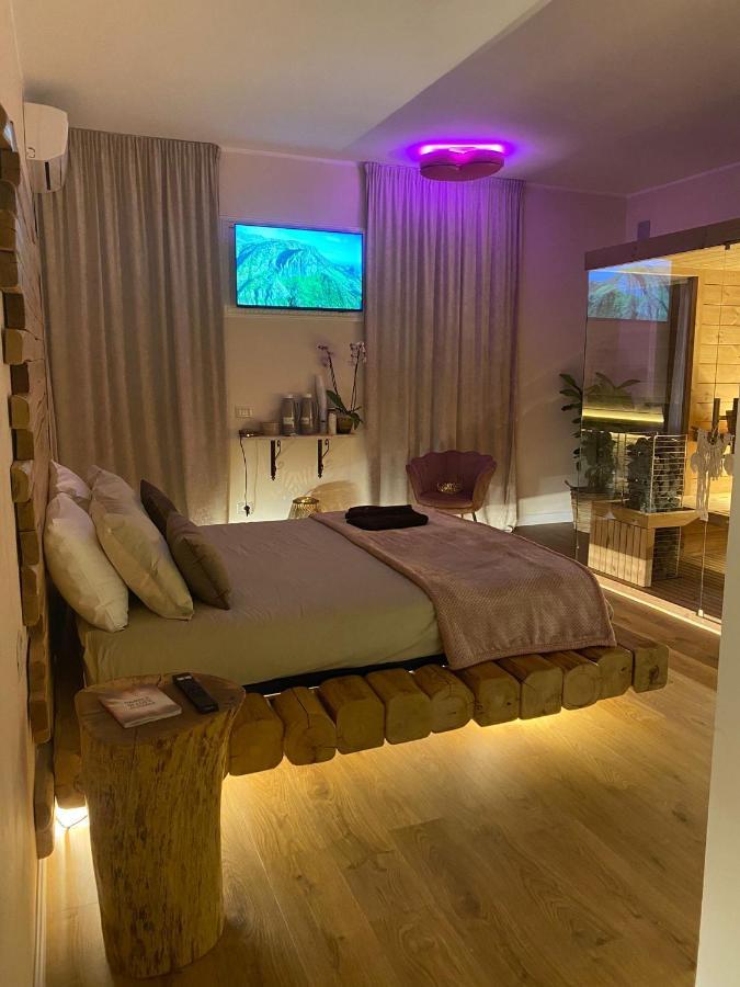 Love Space Sensory Spa & Relax Suite Santa Maria delle Mole Екстер'єр фото